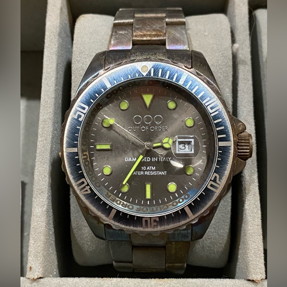 OOO - Out Of Order Casanova Watch